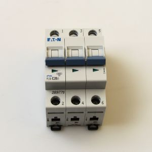 007B. Effektbryter 20 A