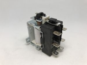 Kontaktor 220V 2-polet E-3250