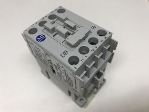 069. Kontaktor 9a Res.d